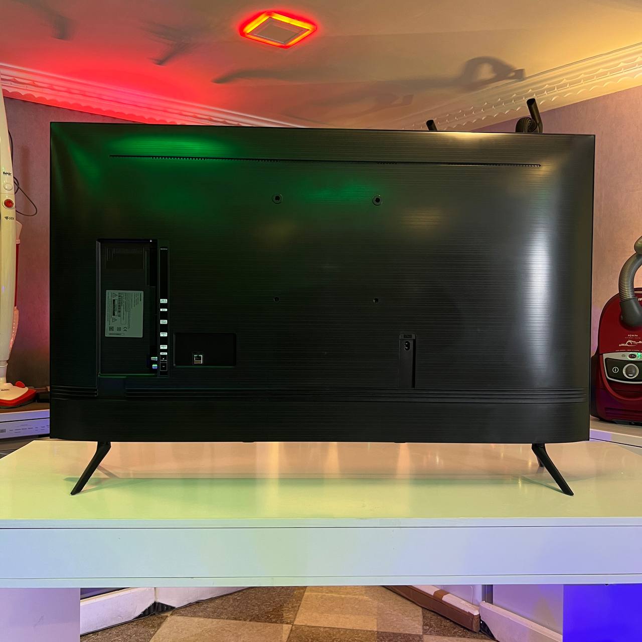 تلویزیون سامسونگ 50CU7000 ساخت 2023