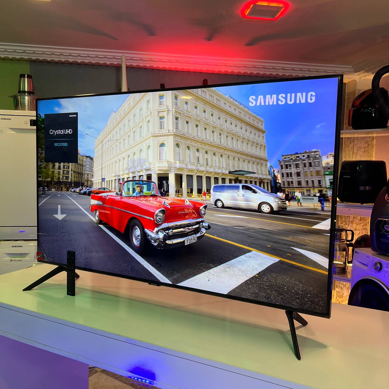 تلویزیون سامسونگ 85cu7000 ساخت سال 2023