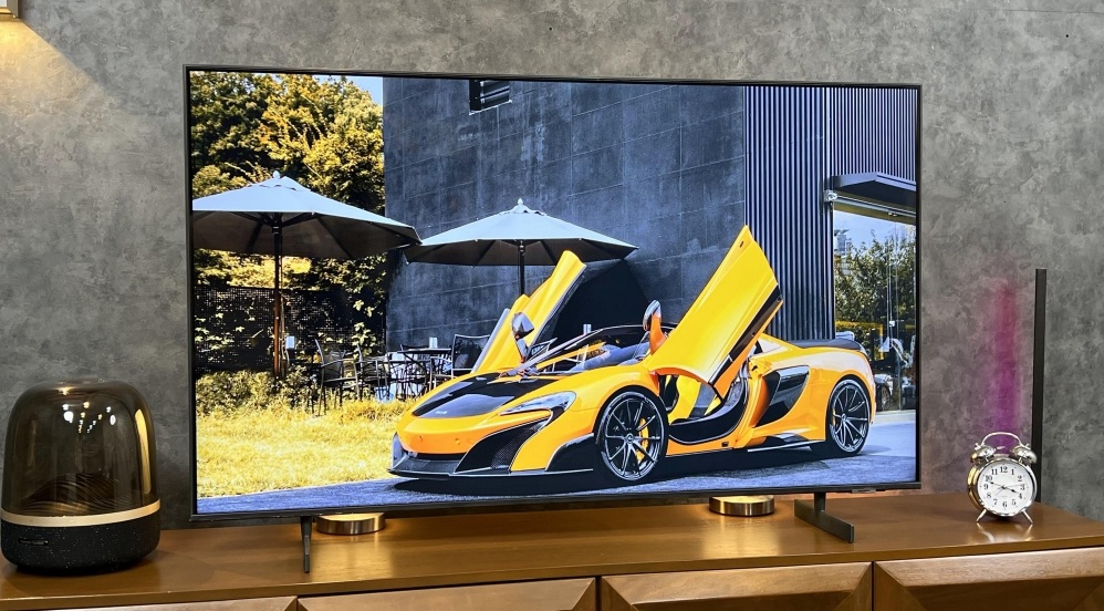 تلویزیون سامسونگ 65CU8000 ساخت سال 2023