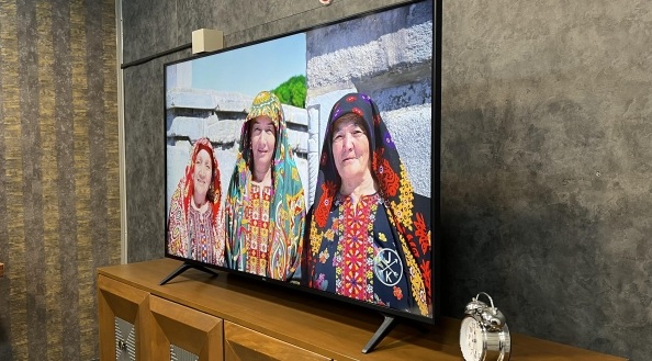 تلویزیون ال جی 75UR8000