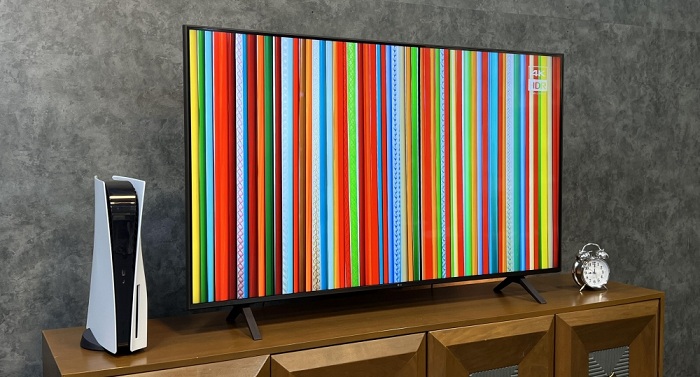تلویزیون ال جی 65UR7800 ساخت سال 2023